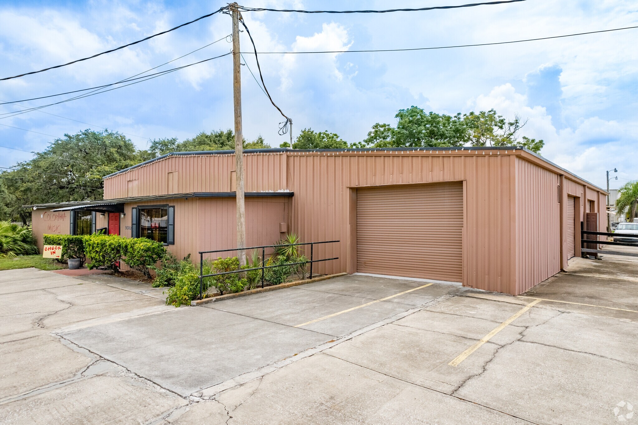 9226 Denton Ave, Hudson, FL for sale Primary Photo- Image 1 of 1