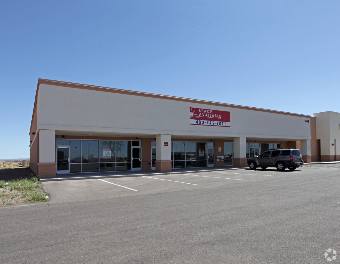 1431 N Arizona Blvd, Coolidge, AZ 85228 Safeway Plaza