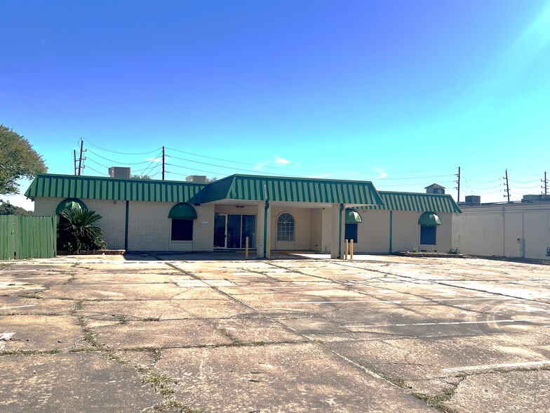 12331 Murphy Rd, Stafford, TX for sale - Building Photo - Image 1 of 8