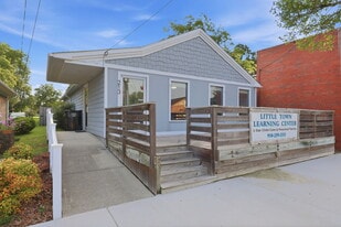 213 S Wright St, Burgaw NC - Day Care Center