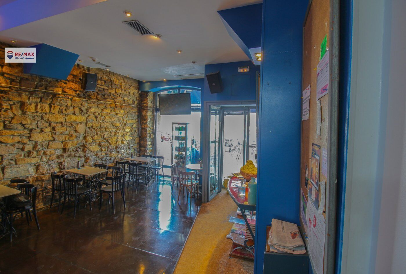 Retail in San Sebastián for sale Building Photo- Image 1 of 21