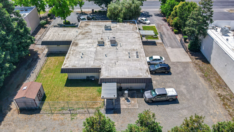 3200 G St, Merced, CA for sale - Building Photo - Image 3 of 17