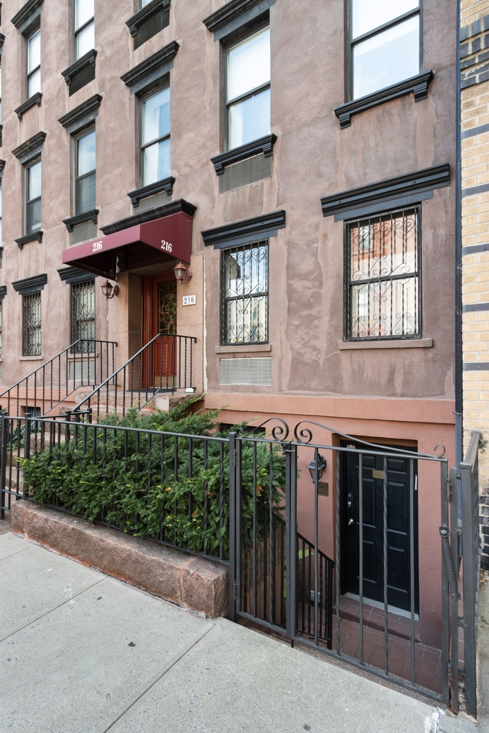 216 - 218 E 75th St, New York, NY for sale Building Photo- Image 1 of 1