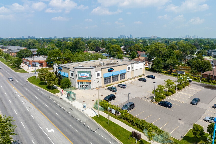 1925 Victoria Park Av, Toronto, ON for lease - Building Photo - Image 2 of 5