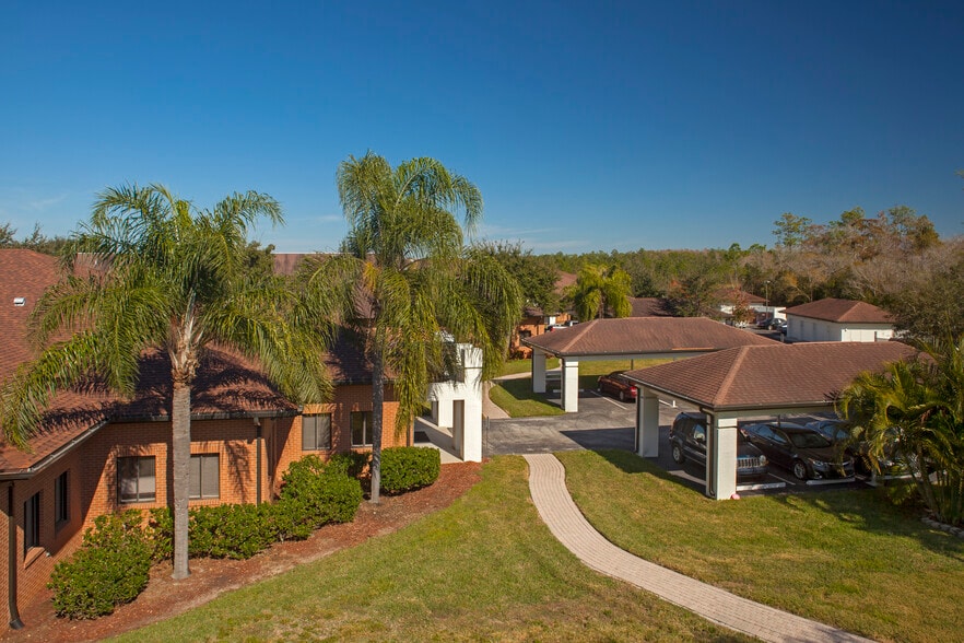 10501 Six Mile Cypress Pky, Fort Myers, FL for lease - Building Photo - Image 2 of 11