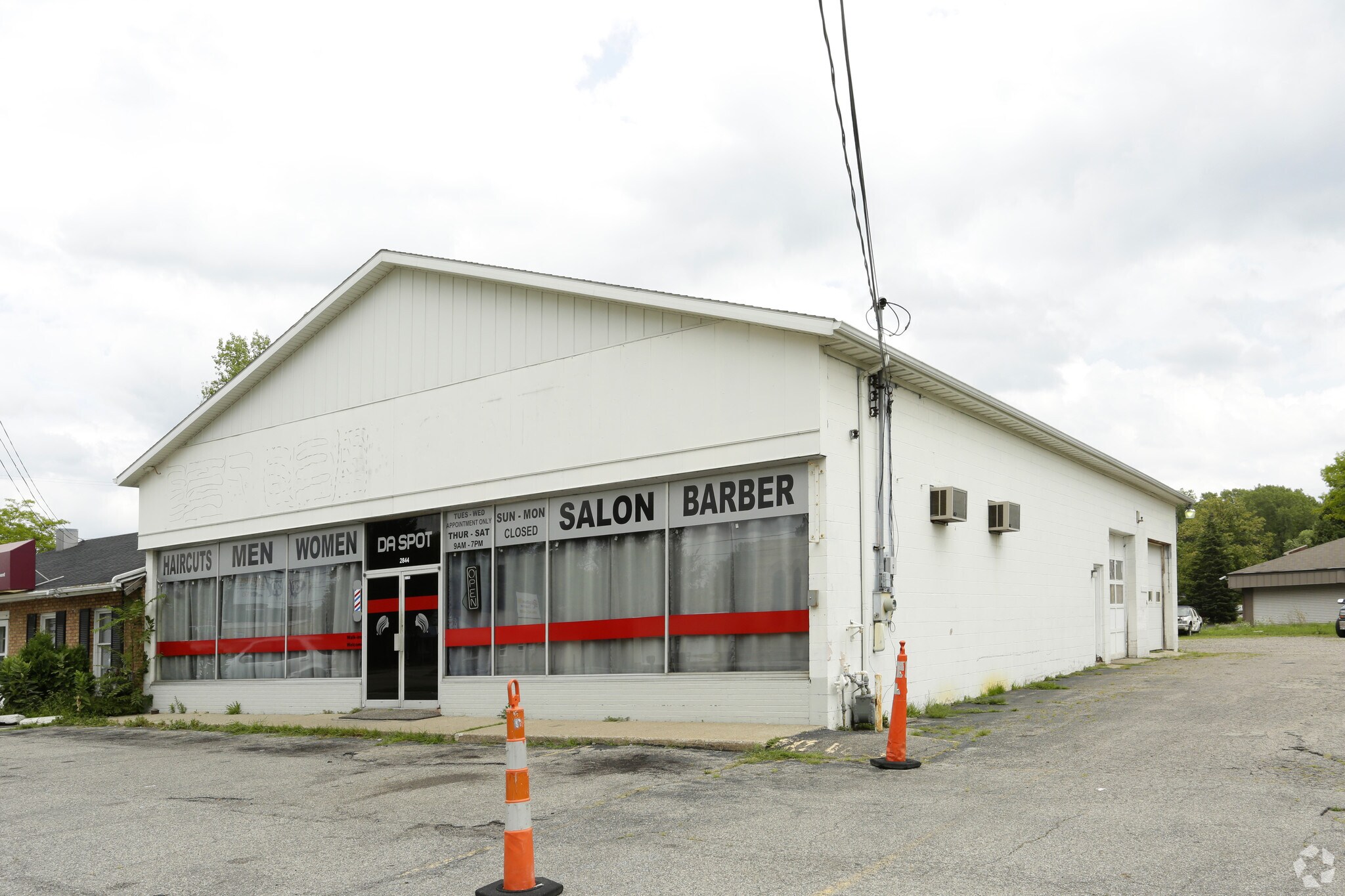 2844 Eastern Ave SE, Grand Rapids, MI for sale Primary Photo- Image 1 of 1