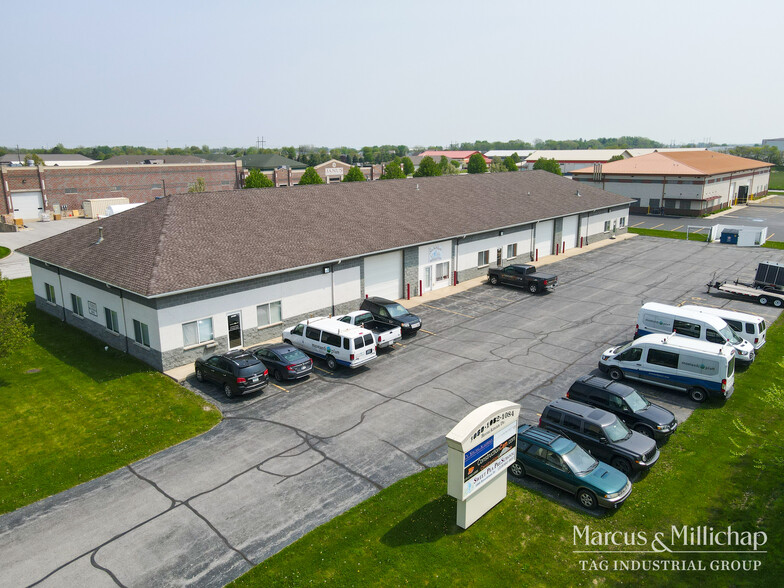 1080-1086 Breuckman Dr, Crown Point, IN for sale - Building Photo - Image 1 of 1