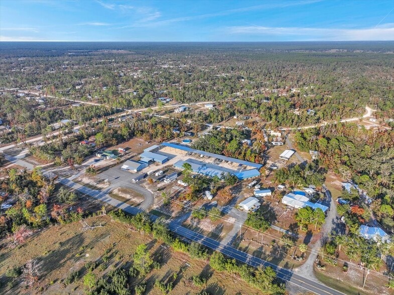 16960 Beach Rd, Perry, FL for sale - Building Photo - Image 3 of 33