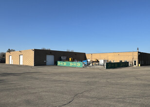 335 E 78th St, Bloomington, MN for lease Building Photo- Image 1 of 4