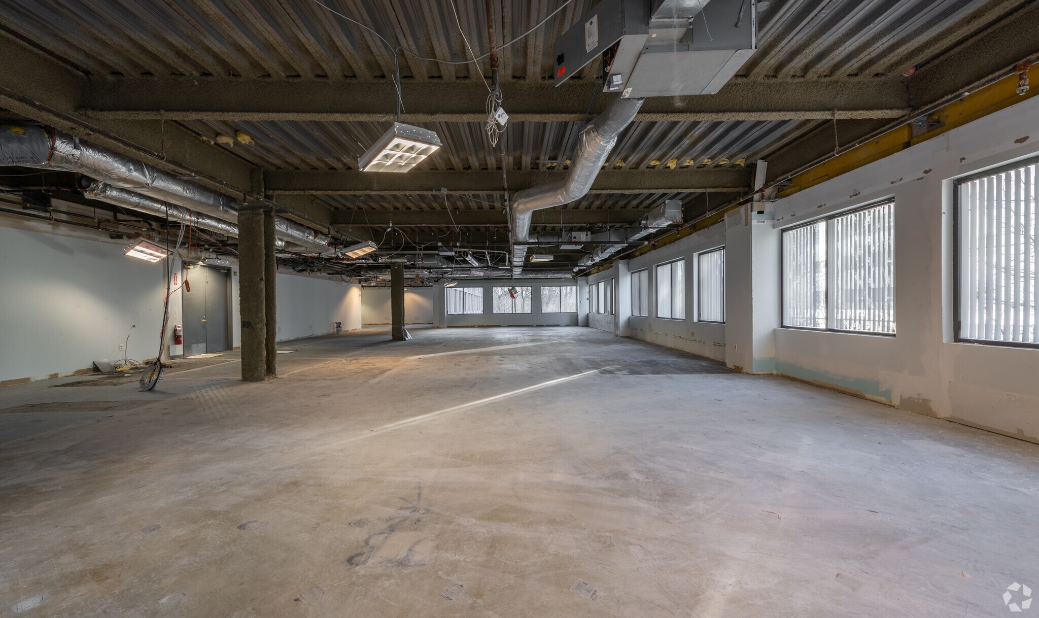 101 Station Landing, Medford, MA 02155 10 Presidents Landing