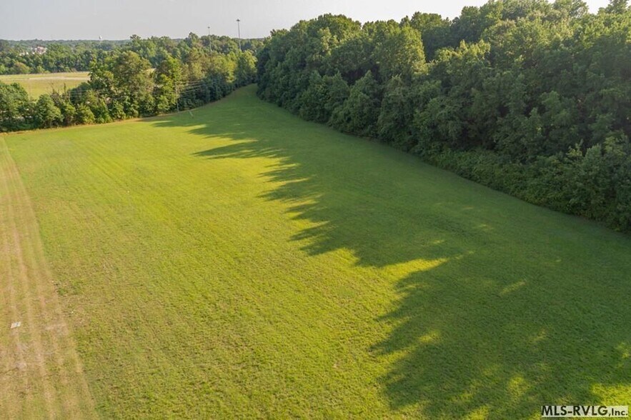 0 Commonwealth Blvd, Emporia, VA for sale - Building Photo - Image 2 of 8