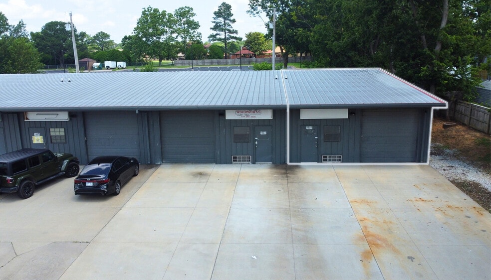 1601 Acorn Dr, Rogers, AR for lease - Building Photo - Image 3 of 12