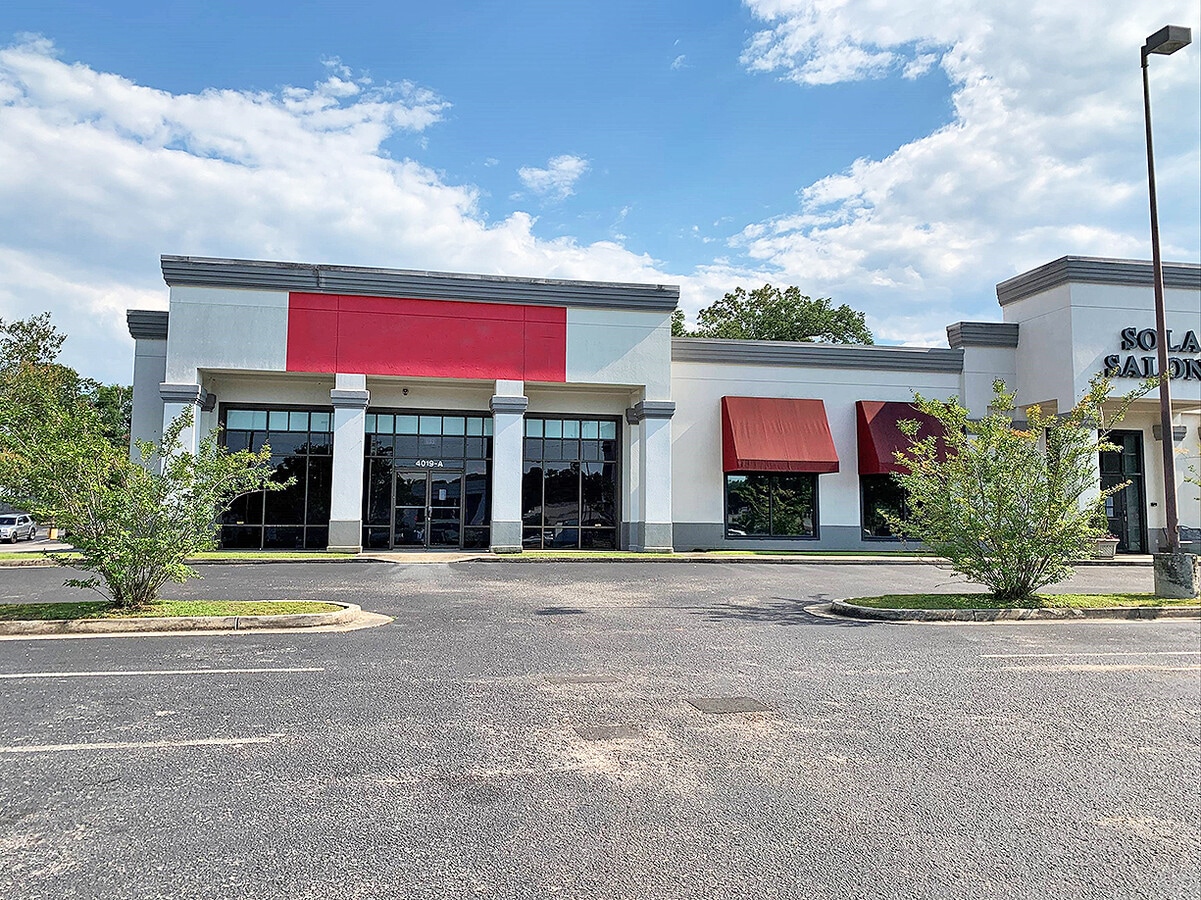 40194023 Airport Blvd, Mobile, AL 36608