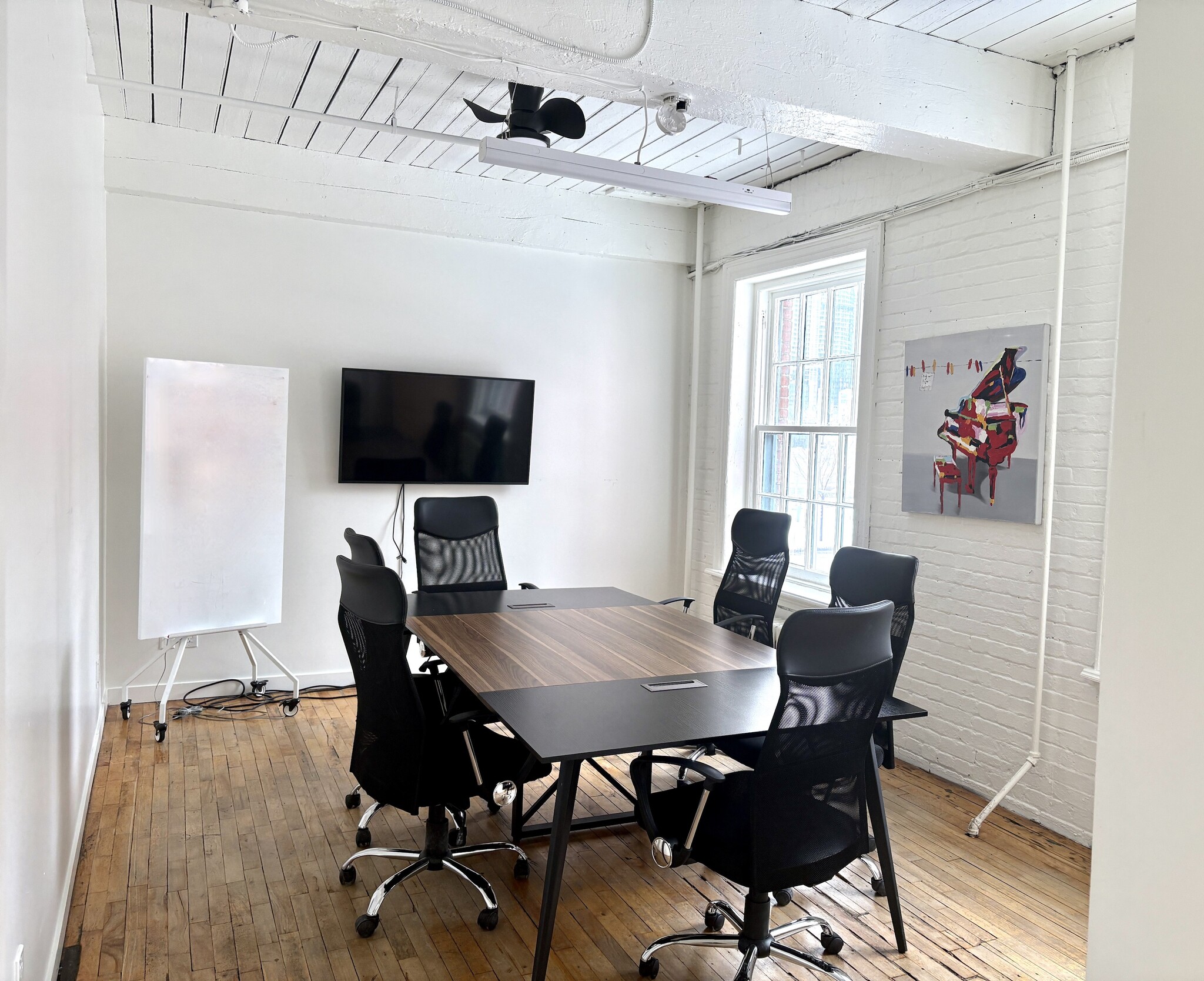 351 Boul Robert-Bourassa, Montréal, QC for lease Interior Photo- Image 1 of 8