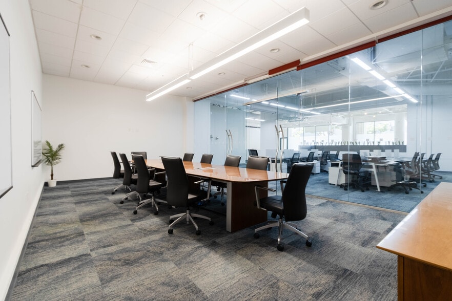 725-727 Folsom St, San Francisco, CA for lease - Building Photo - Image 3 of 10