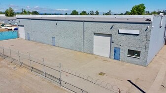 251 NE Kilpatrick St, Portland OR - Warehouse