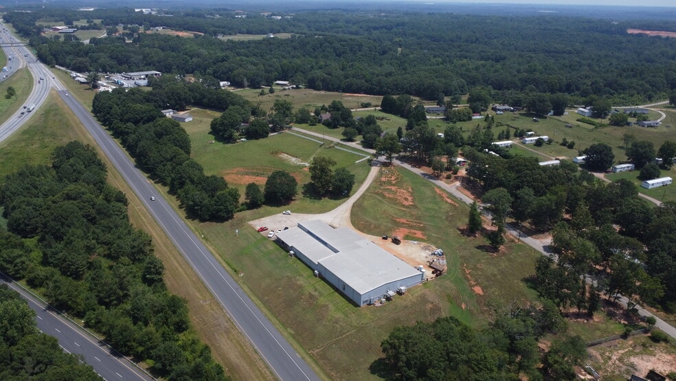 712 Shiloh Rd, Piedmont, SC for sale - Building Photo - Image 1 of 1