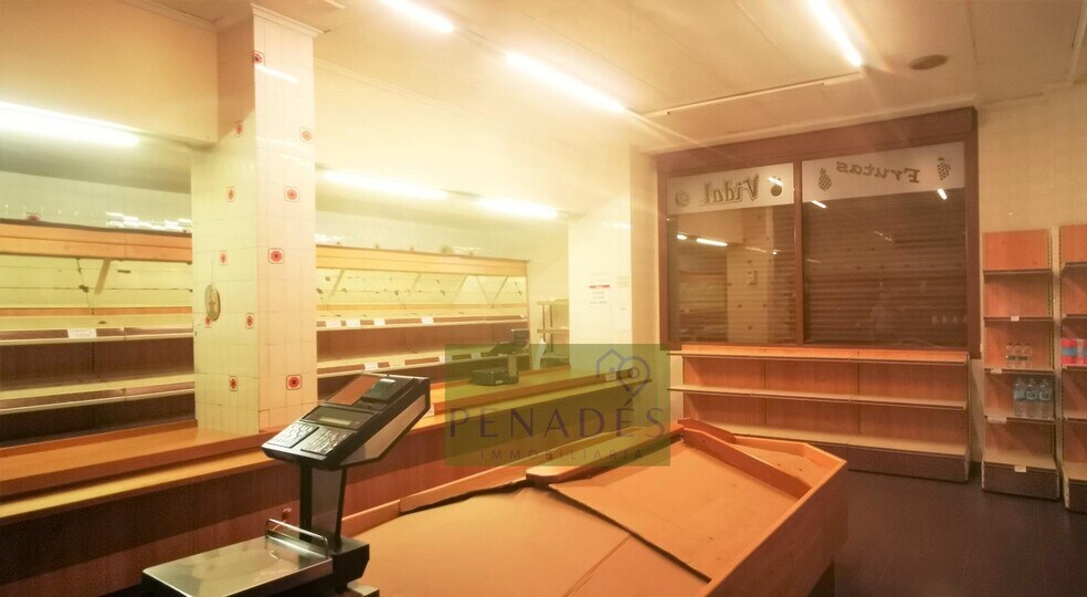 Retail in Ontinyent for lease - Building Photo - Image 2 of 8