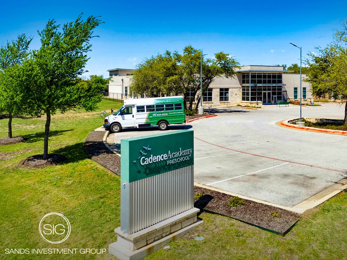 2101 E Park St, Cedar Park, TX for sale Building Photo- Image 1 of 6