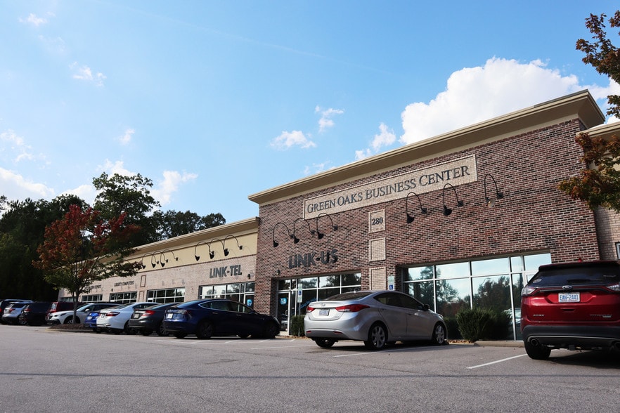 280 Premier Dr, Holly Springs, NC for lease - Building Photo - Image 1 of 3