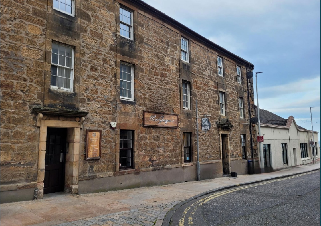 23-25 Tolbooth St, Kirkcaldy for sale Primary Photo- Image 1 of 1