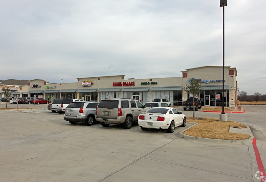 104 E US Hwy 80, Forney, TX for lease - Building Photo - Image 3 of 5