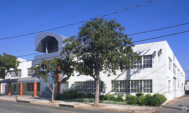 3960 Ince Blvd, Culver City, CA for lease - Building Photo - Image 2 of 6