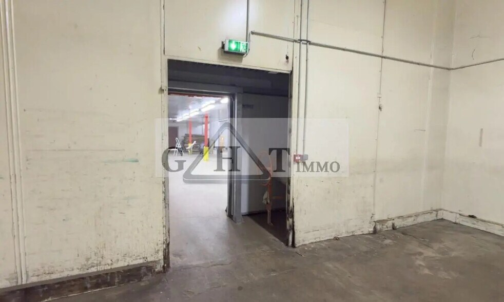 Office in Crégy-lès-Meaux for lease - Interior Photo - Image 3 of 15