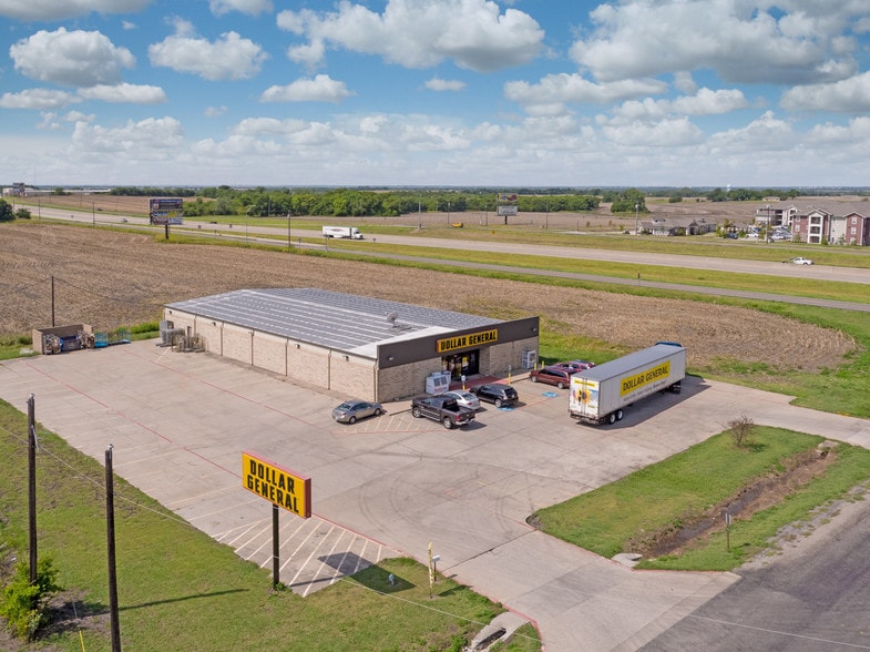604 L B Kirby Ave, Howe, TX for sale - Building Photo - Image 1 of 1