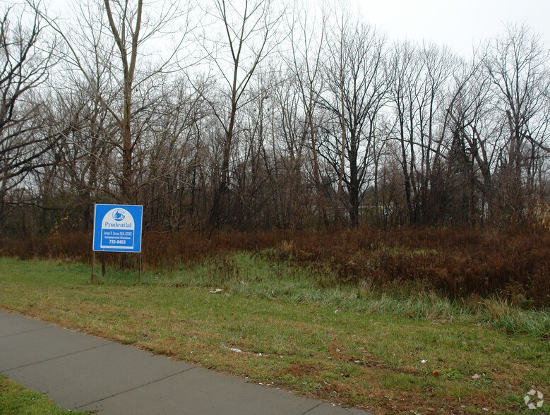 Commercial Dr, New Hartford, NY for sale - Primary Photo - Image 1 of 1