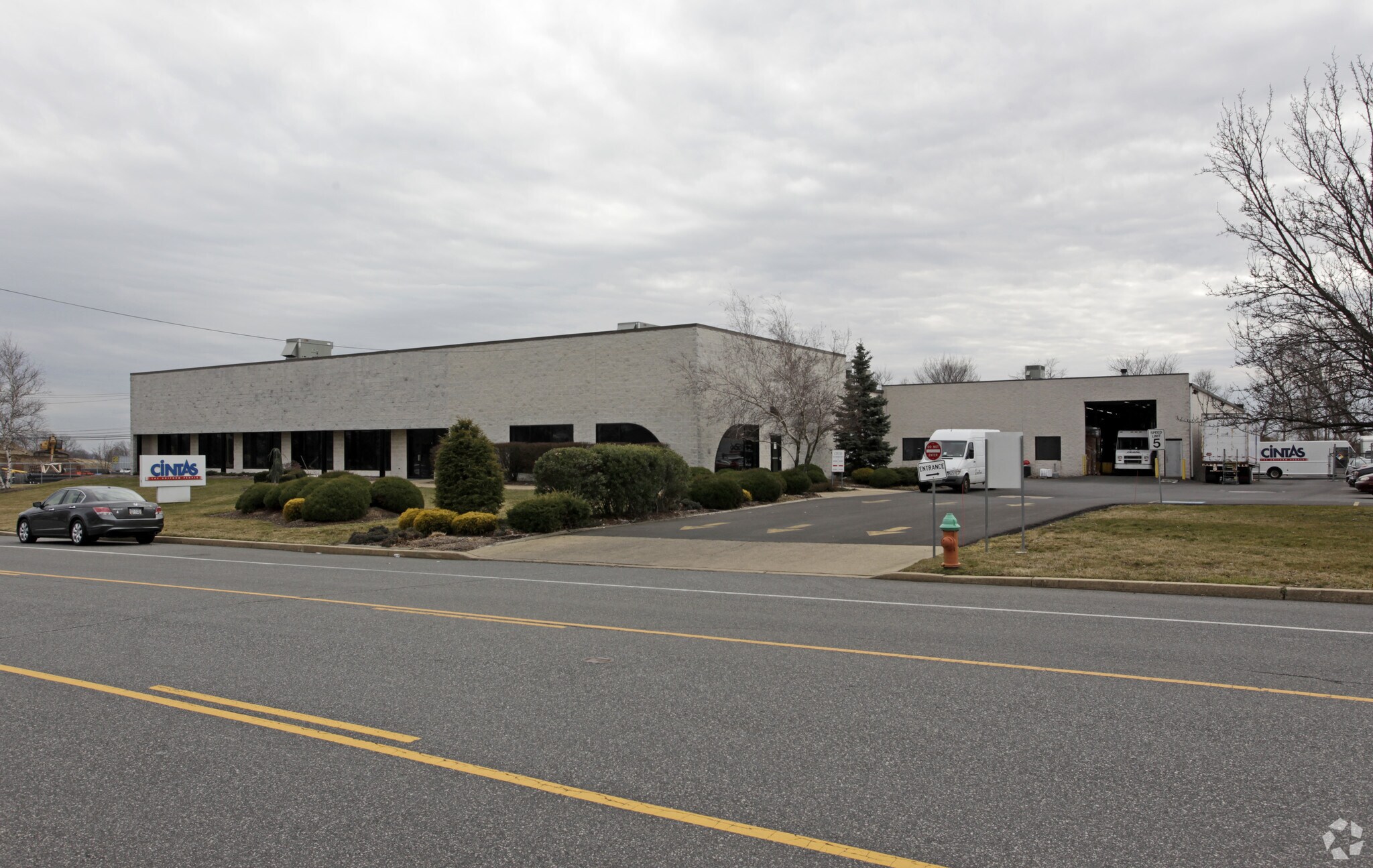 10080 Sandmeyer Ln, Philadelphia, PA for sale Primary Photo- Image 1 of 1