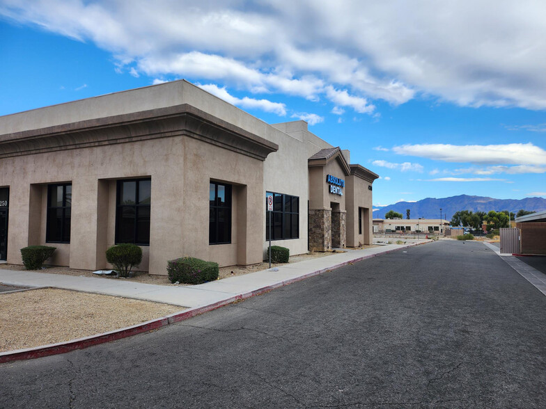 4250 Simmons St, North Las Vegas, NV for sale - Building Photo - Image 3 of 23