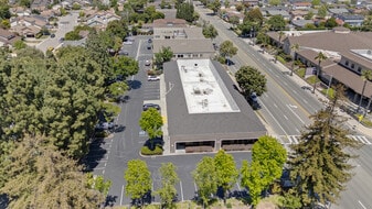 RETAIL/MEDICAL 10K SF USER OPP. ALL NEW - Parking Garage