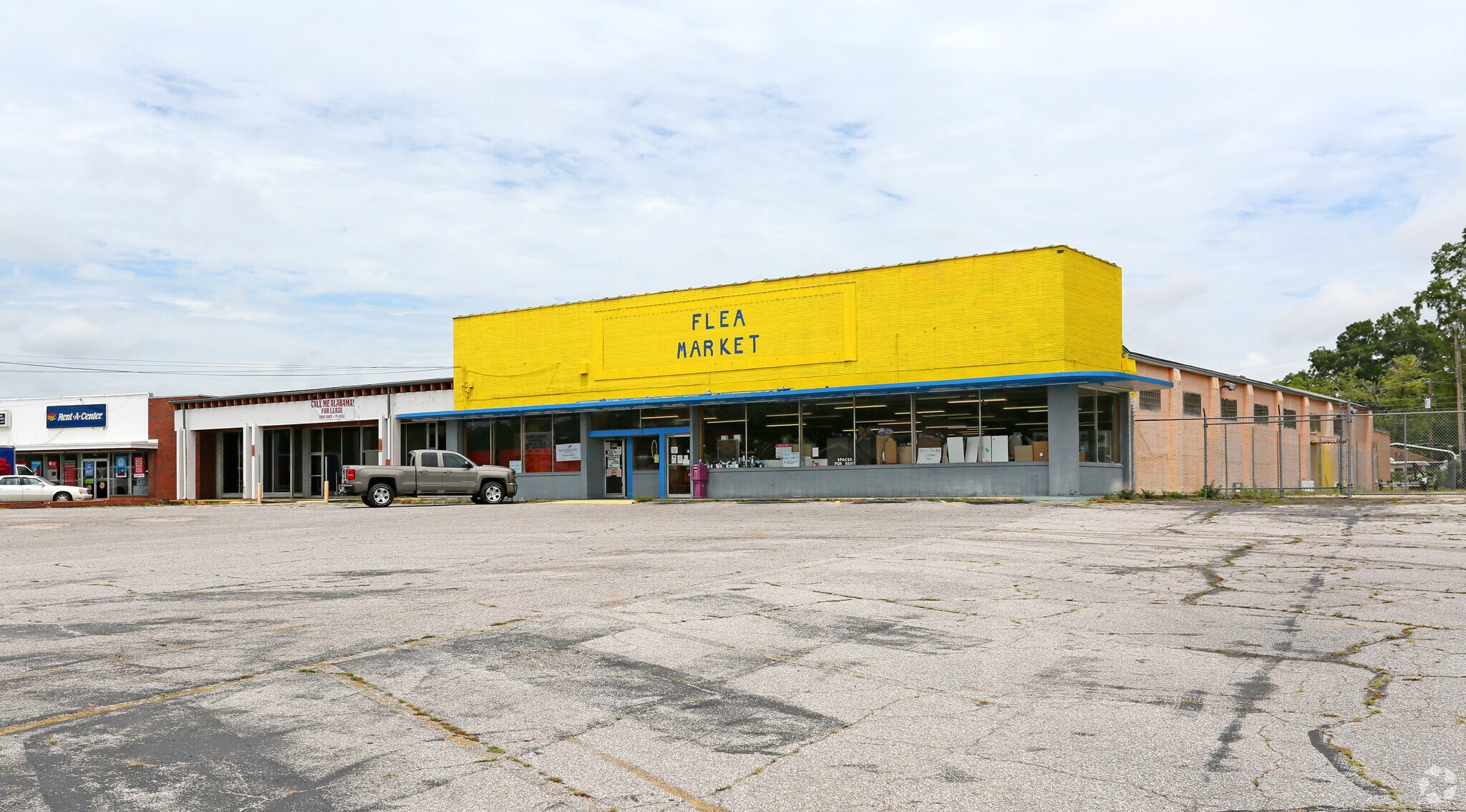 564578 W Main St, Dothan, AL 36301