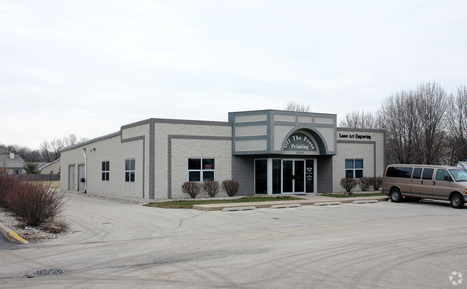 16041 S Lincoln Hwy, Plainfield, IL for sale - Building Photo - Image 2 of 13