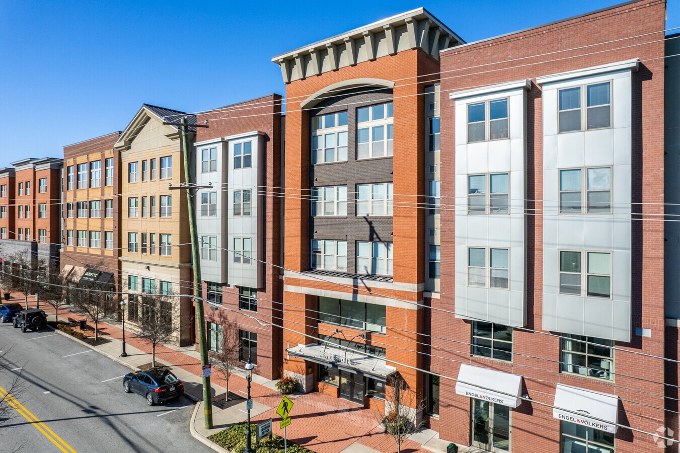 335 E King St, Malvern, PA 19355 Eastside Flats