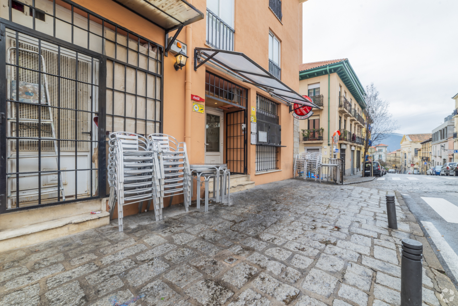 Calle de las Pozas, 36, San Lorenzo de El Escorial, Madrid for lease Interior Photo- Image 1 of 11