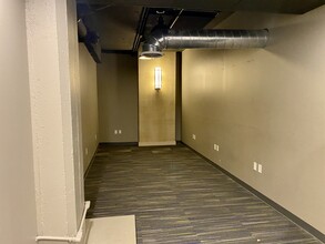 151 N 8th St, Lincoln, NE for lease Interior Photo- Image 2 of 5