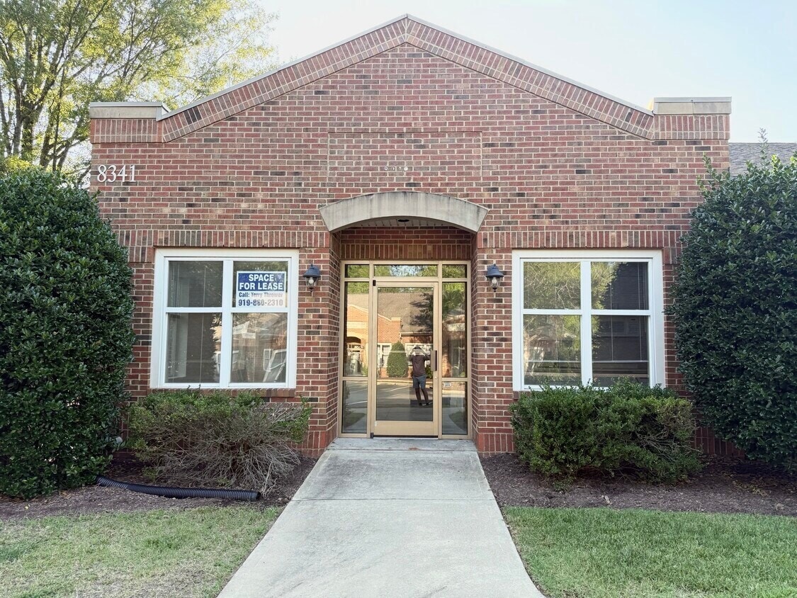 8341 Bandford Way, Raleigh, NC for lease Building Photo- Image 1 of 4