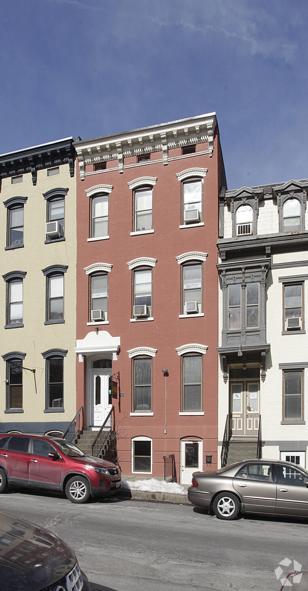 301 Hamilton St, Albany, NY for sale Primary Photo- Image 1 of 3