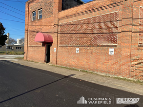 3301-3303 Lakeside Ave E, Cleveland, OH for lease Building Photo- Image 1 of 6