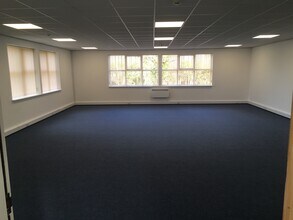 Bowen Ct, St Asaph for lease Interior Photo- Image 2 of 3