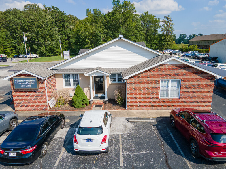 1400 Willow St, Manchester, TN for lease - Building Photo - Image 2 of 8