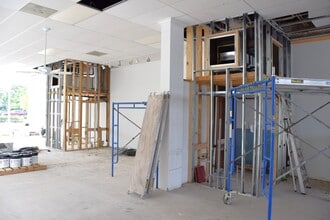 951 Alternate A1A, Jupiter, FL for lease Interior Photo- Image 2 of 14