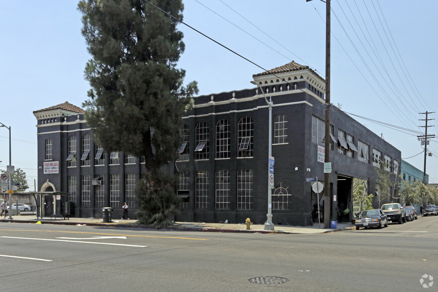 5811 Broadway, Los Angeles, CA 90003 | LoopNet