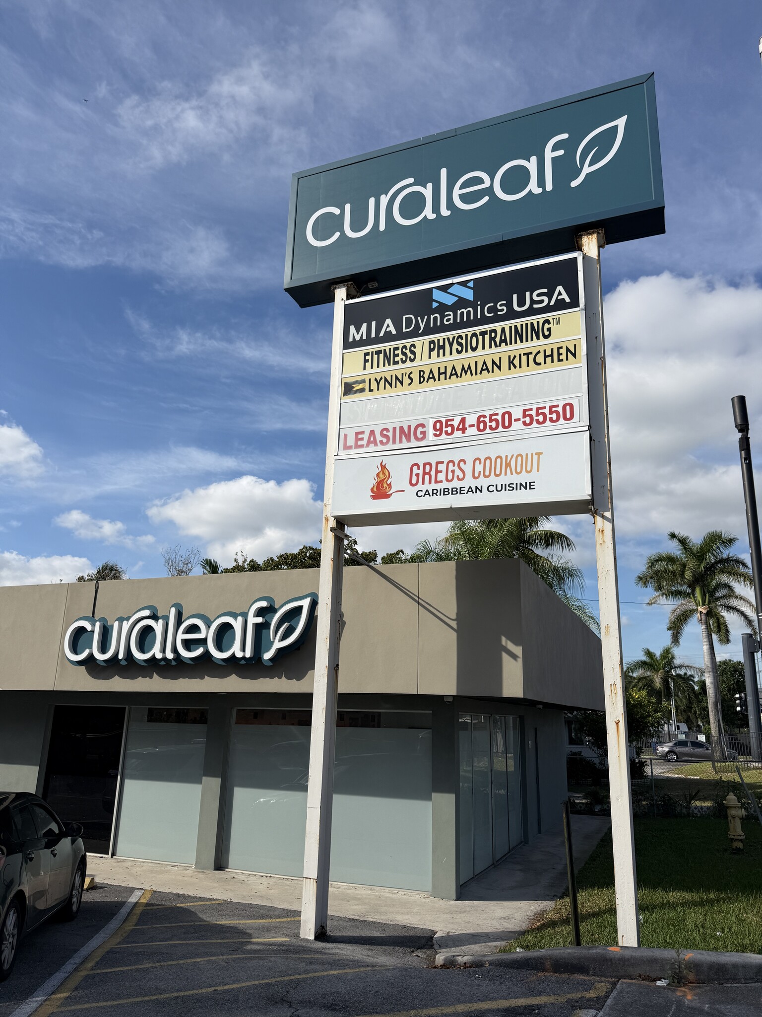 2900 W Hallandale Beach Blvd, Hallandale, FL for lease Building Photo- Image 1 of 16