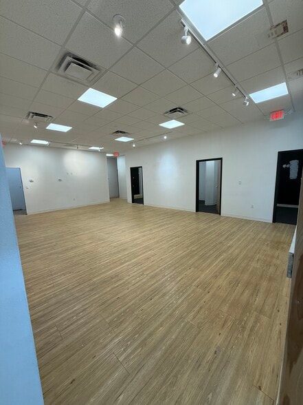 760 Barnes Blvd, Rockledge, FL for lease - Interior Photo - Image 2 of 15