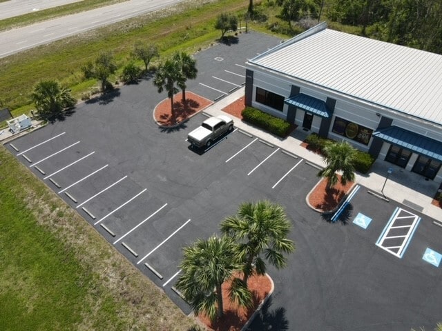 29291 Tribune Blvd, Punta Gorda, FL for lease - Building Photo - Image 3 of 4