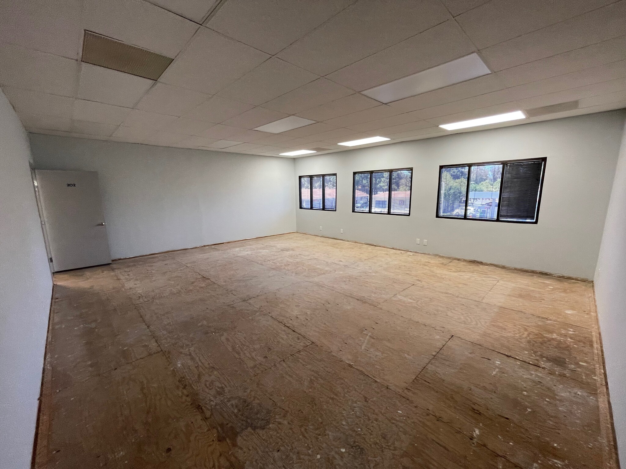 1038 Leigh Ave, San Jose, CA for lease Interior Photo- Image 1 of 1