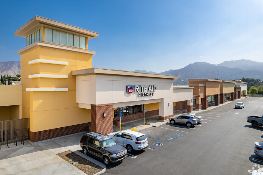 10455 Sunland Blvd, Sunland, CA for lease - Building Photo - Image 1 of 6